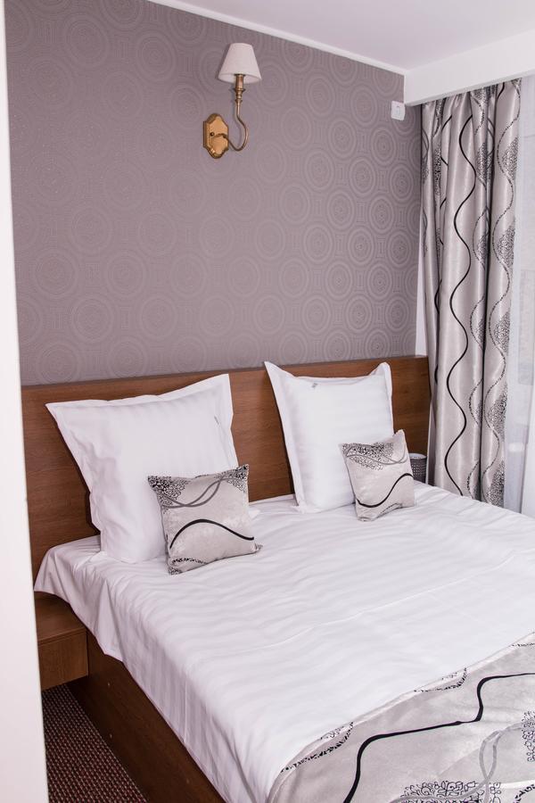 Hotel Magurele Luaran gambar