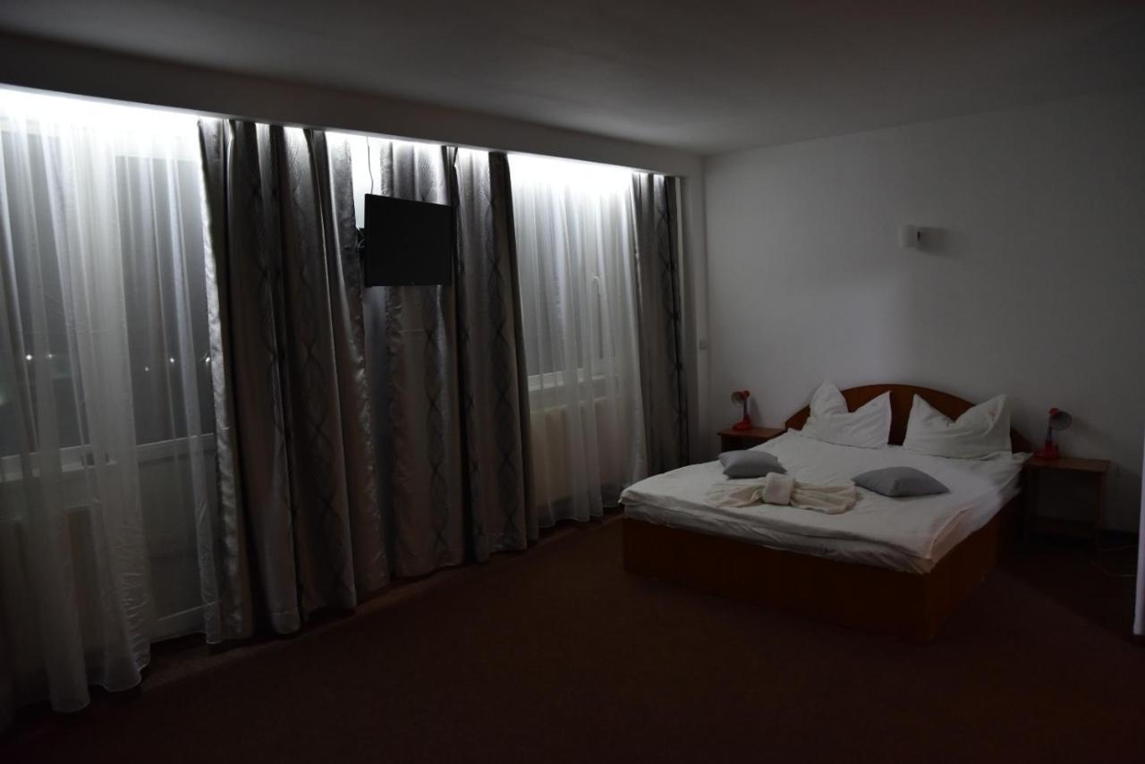 Hotel Magurele Luaran gambar