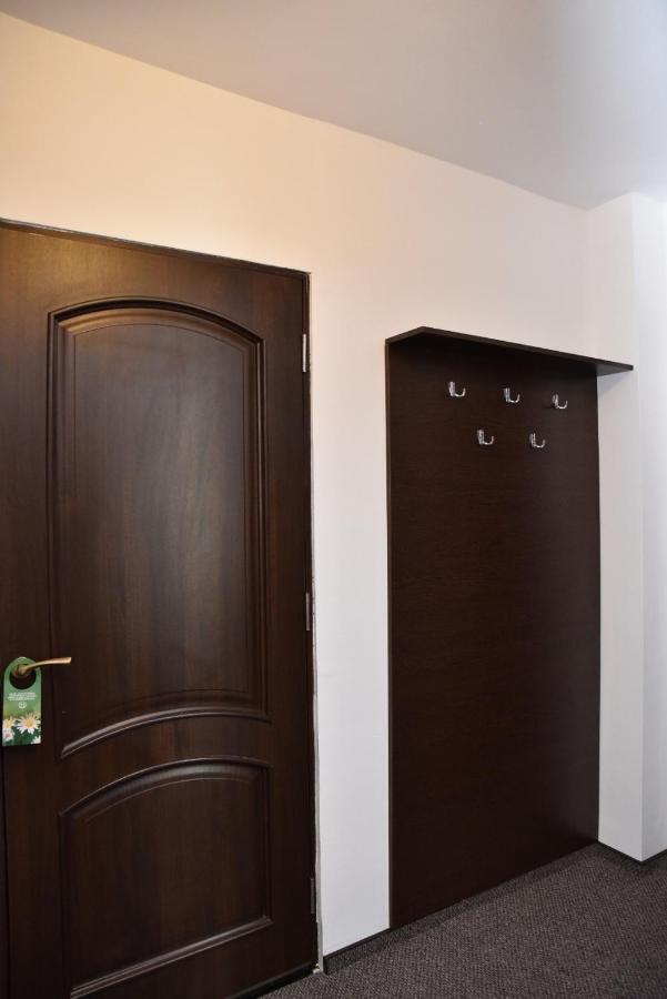 Hotel Magurele Luaran gambar