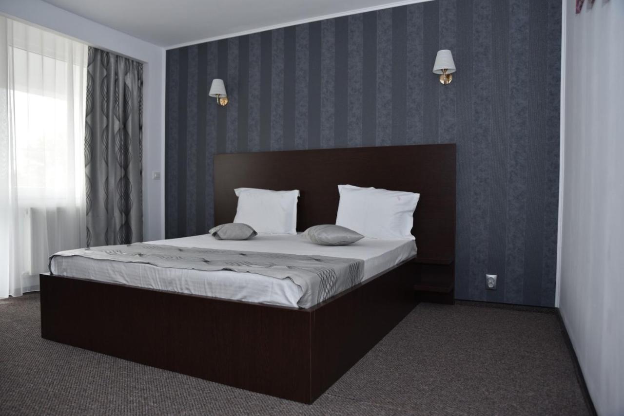 Hotel Magurele Luaran gambar
